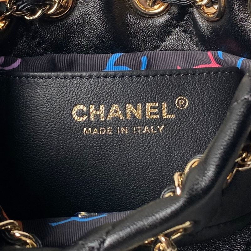 Ch**el bucket bags